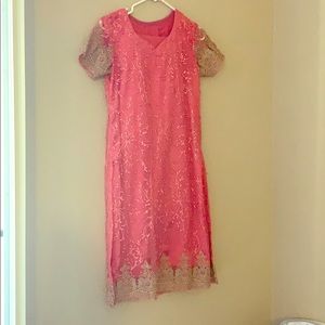 Pakistani/Indian Outfit